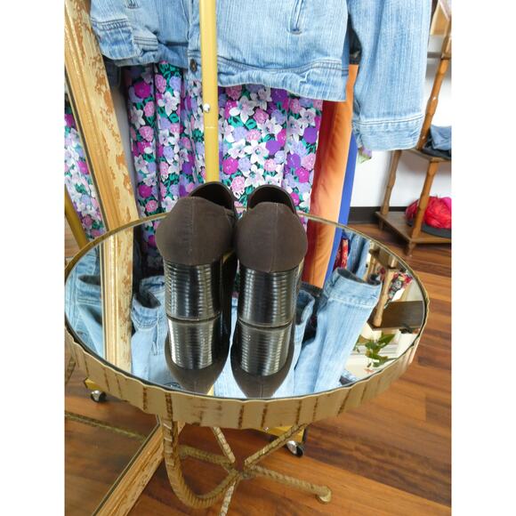 Brown Loafers Size 8 - Picture 4 of 5